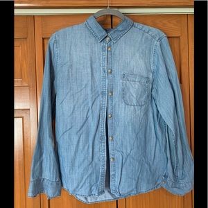 Medium American Eagle Denim Button Up